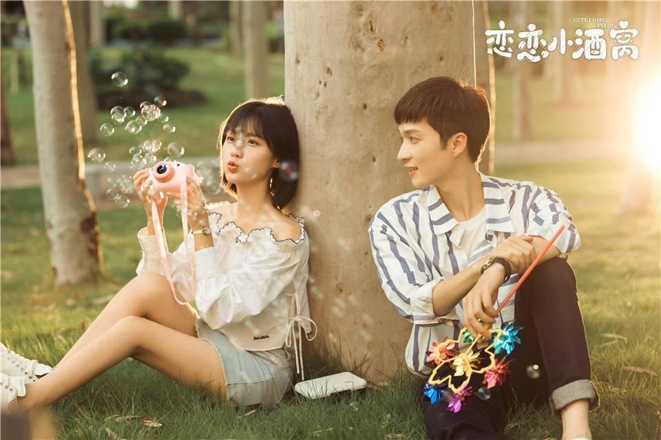 救援顽皮的小女孩